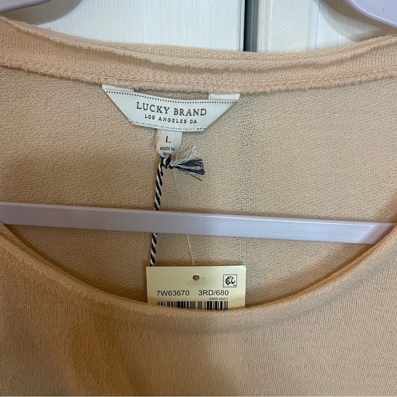 NWT Lucky Brand Sweater Asymmetrical Pink Ruffle Lightweight Size Large - Picture 4 of 6